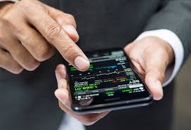 Mastering Trading Crypto Charts for Strategic Investment